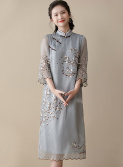 Vintage Half Sleeve Embroidered Cheongsam Shift Dress