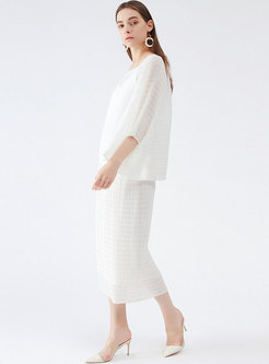 White Square Neck Loose Top Straight Skirt Suits