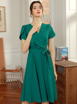 Deep Green Short Sleeve V-Neck Wrap Dress