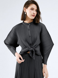 Mock Neck Single-breasted Pleated Blouse