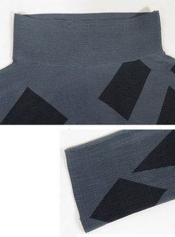Turtleneck Geometric Pattern Shift Pleated Dress