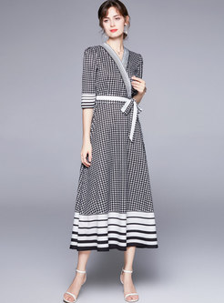 V-neck Half Sleeve Plaid A Line Maxi Dress