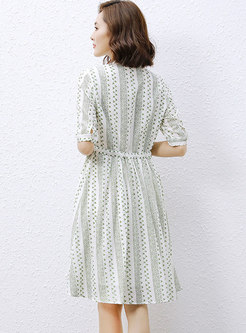 V-neck Short Sleeve Print Drawstring Shirt Dress