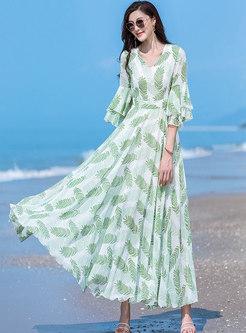 Light Green Leaf Print Long Sleeve Maxi Dress