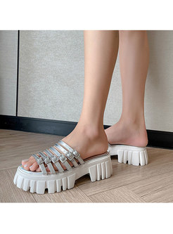 Stylish Rounded Toe Platform Slippers