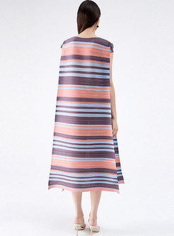 Casual Sleeveless Striped Pleated Plus Size Dress