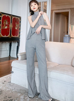 Mock Neck Sleeveless Chain Print Flare Pant Suits