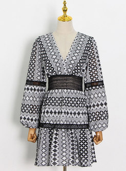 Boho V-neck Puff Sleeve Geometric Print Dress