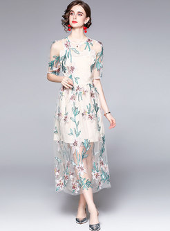 Sweet Mesh Embroidered A Line Maxi Dress
