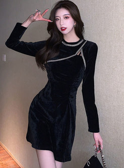 Black Long Sleeve Velvet Short Skater Dress