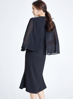 V-neck Cloak Sleeve Midi Sheath Dress