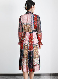 Turtleneck Long Sleeve Print Pleated Midi Dress