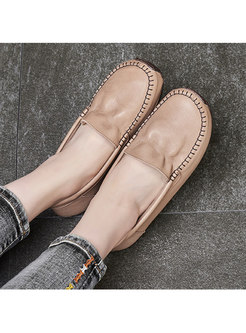 Retro Rounded Toe Cowhide Flat Loafers