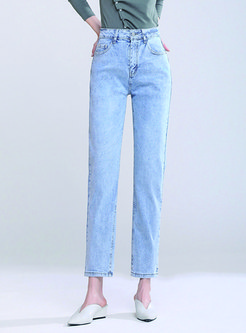 Women's Mid Rise Sweet Straight Jean