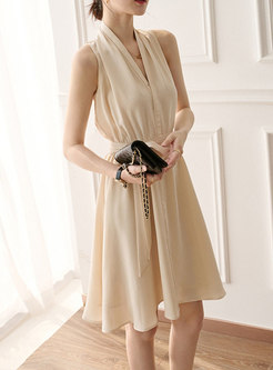 Elegant V-Neck Sleeveless Summer Dress