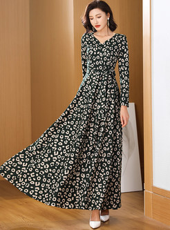 Long Sleeve Print V-Neck Maxi Dresses