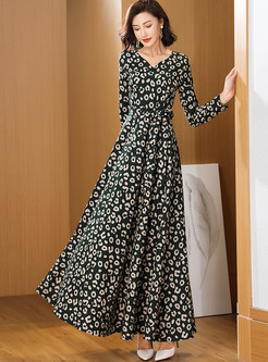 Long Sleeve Print V-Neck Maxi Dresses