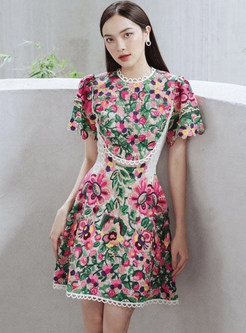 New Look Circle Trims Floral Print Mini Dresses