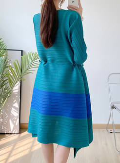 V-Neck 3/4 Sleeve Color-Blocked Plus Size Casual Dresses