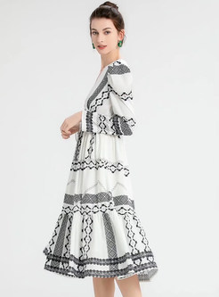Vintage V-Neck Printed Midi Dresses
