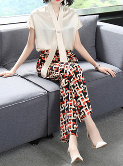 Smooth V-Neck Tops & Floral Print Straight Pants Suits For Women