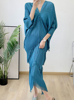 Pleated Fringes V-Neck Solid Color Plus Size Dresses