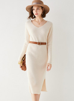 V-Neck Long Sleeve Ribbed-Knit Solid Color Knitted Dresses