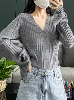 Women's V-Neck Long Sleeve Grey Knit Top