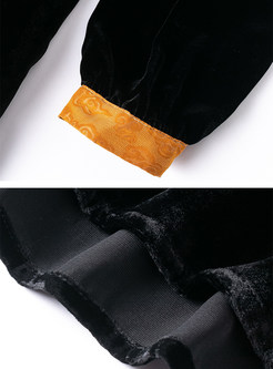 V-Neck Color Contrast Tie Strap Velvet Midi Dresses