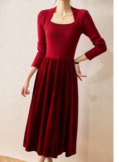 Elegant Square Neck Velvet Patch Knitted Dresses