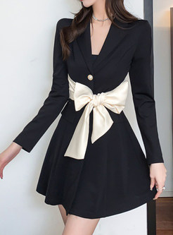 Stylish Notched Collar Bow-Embellished Little Black Dresses