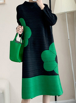 Minimalist Long Sleeve Printed Plus Size Dresses