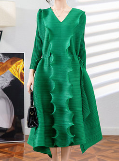 Fantasy V-Neck Distored Selvedge Plus Size Dresses