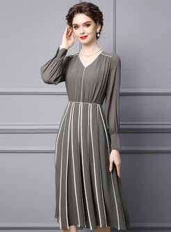 Elegant V-Neck Striped Cocktail Dresses