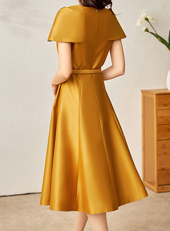 Elegant Twist Front Waisted Solid Color Cocktail Dresses