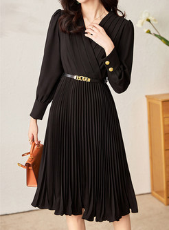 Fashion V-Neck Swing Pleated Cocktail Dresses
