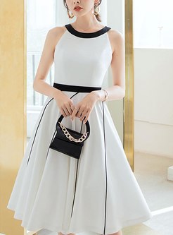 Elegant Sleeveless Backless Cocktail Dresses