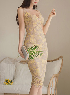 After Hours Spaghetti Strap Bustier Bodycon Lace Dress