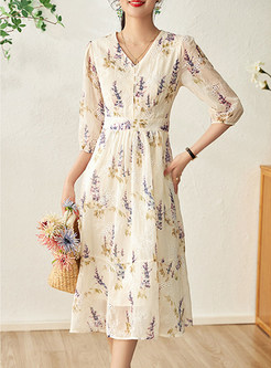V-Neck Fresh Floral-Print Midi Dress