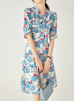 Retro With Front Tie Printed Dresses