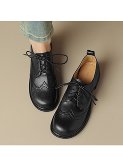 Carving Round Toe Leather Shoes Women