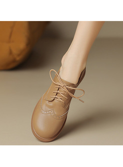 Carving Round Toe Leather Shoes Women